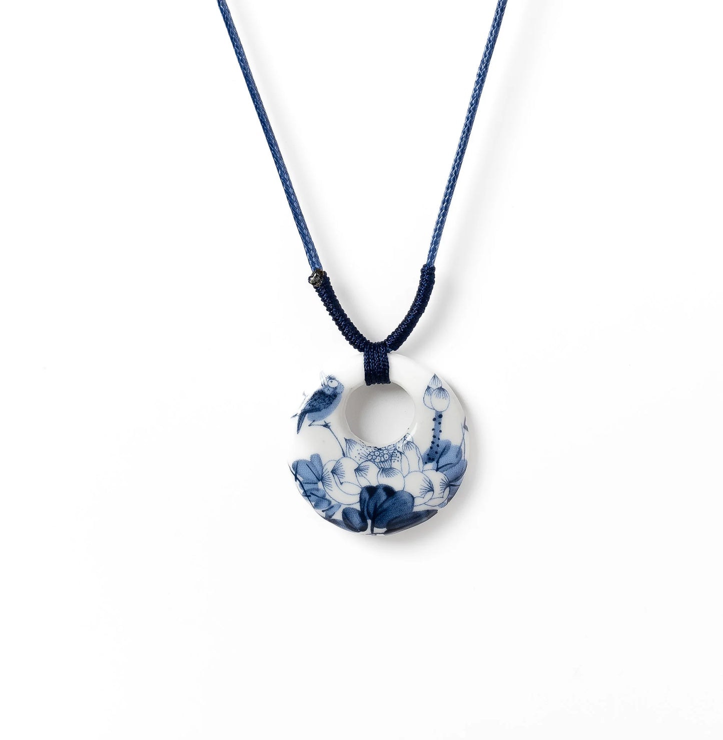 Women's Ceramic Fashion Necklace – Elegant Style