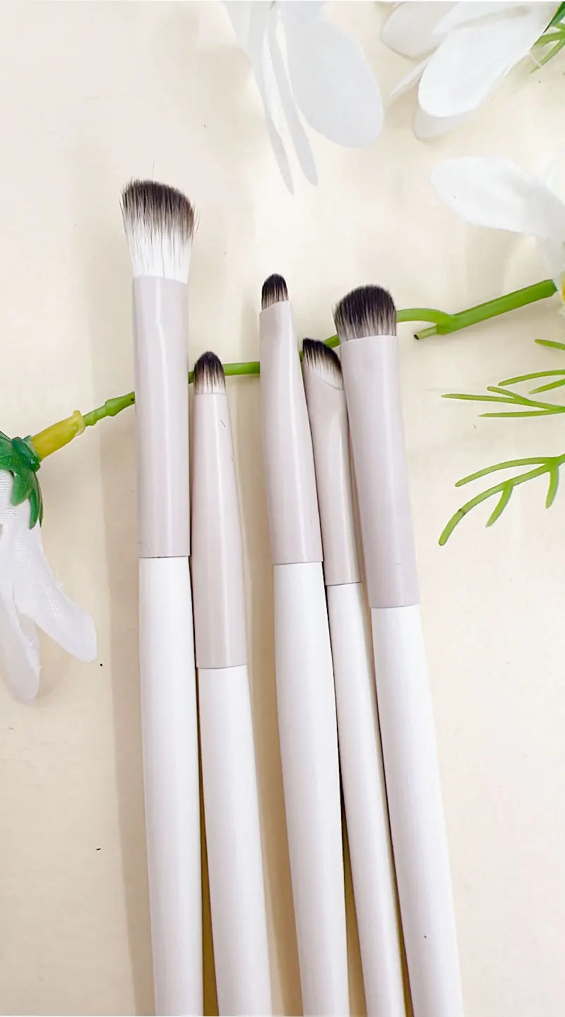 Eyeshadow Makeup Brushes Kit High Quality Eyeshadow Dot Blusher Nose Shadow Eyebrow Loose Powder Brush, Eye Make Up Brushes Tool