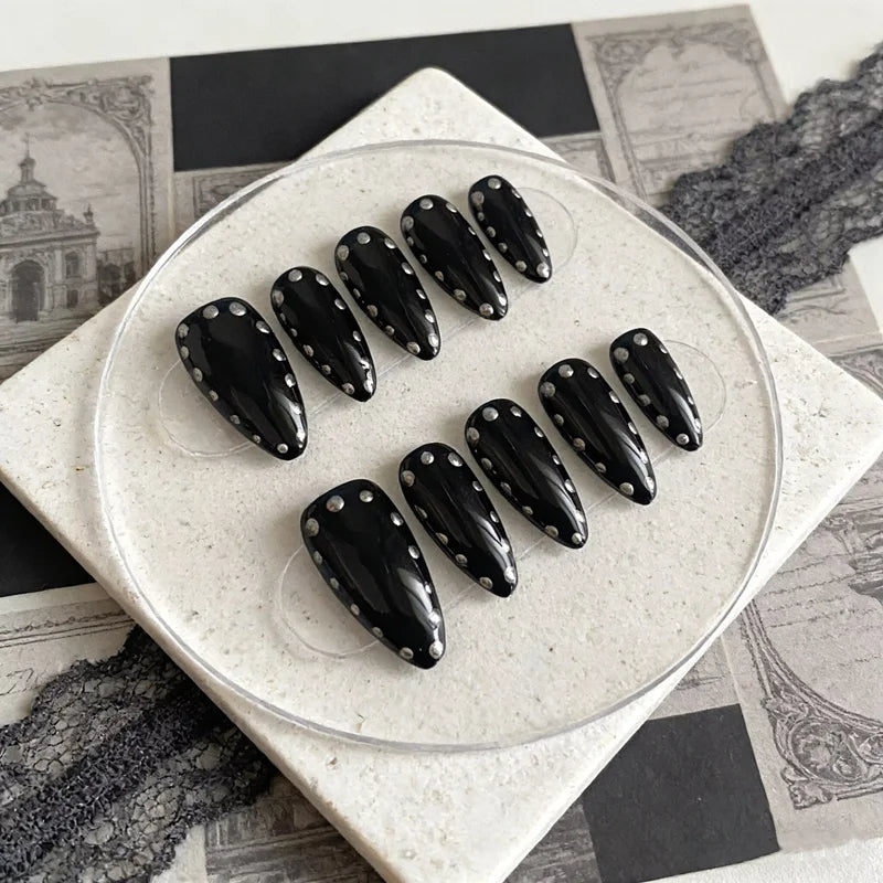 10PCS Black Handmade Press on Nails Rock-Chic Manicure Luxury Gothic Almond False Nails Artificial Resuable Elegance Press ons
