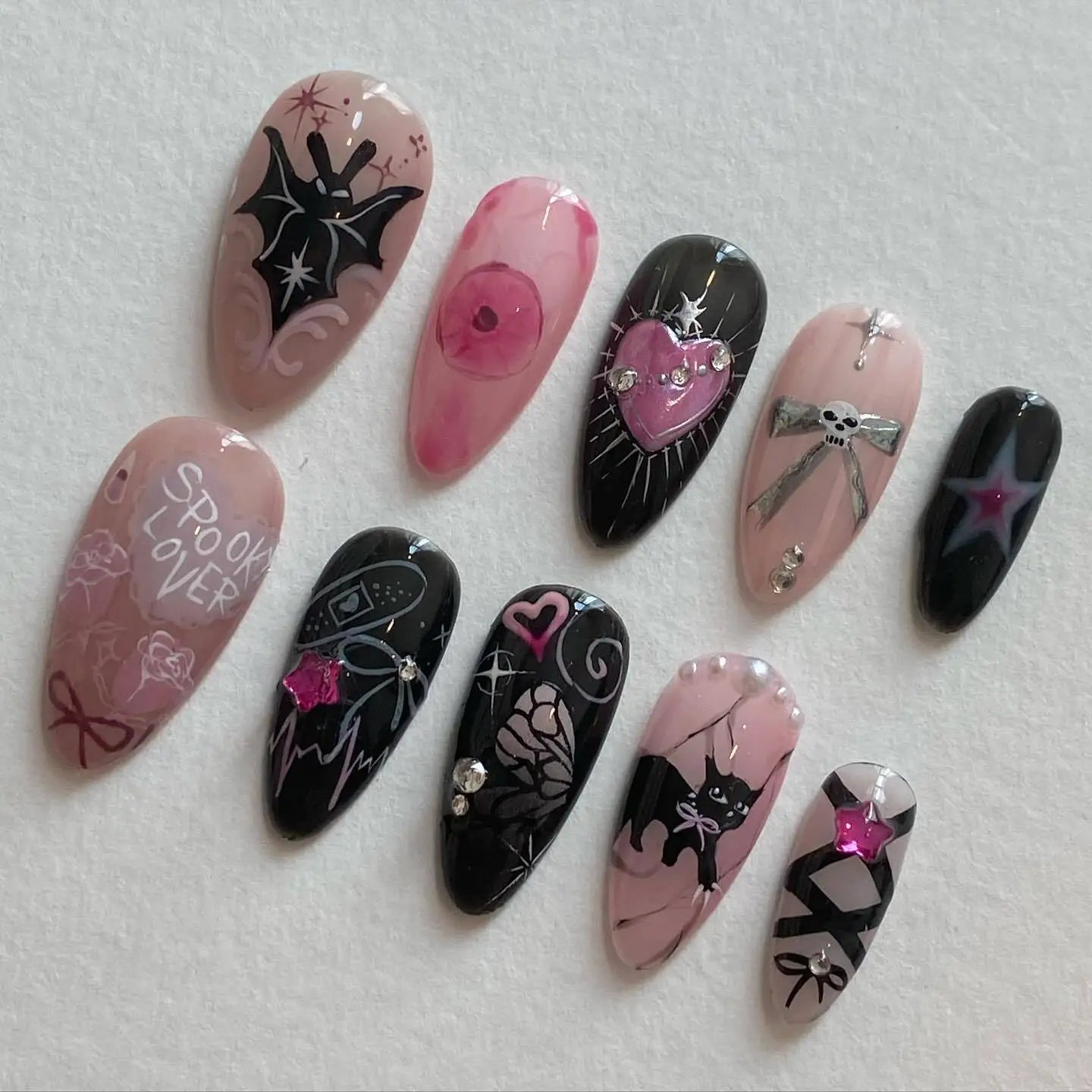 24Pcs Dark Press on Fake Nails with Black Glitter