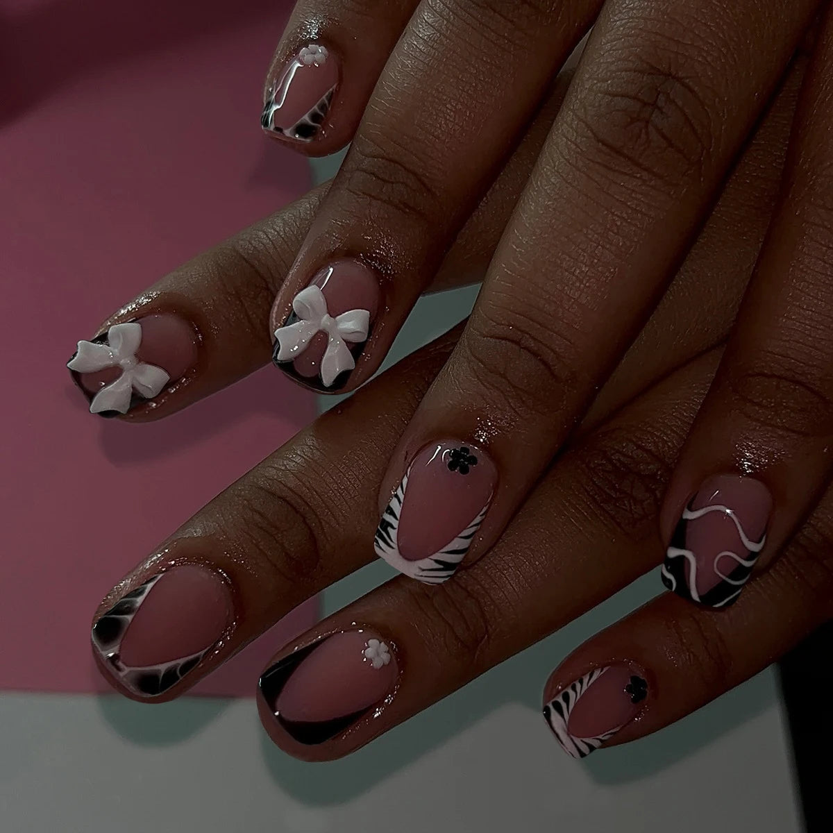 24pcs Press on Nails Short Almond Bowknot Black Press on Nails