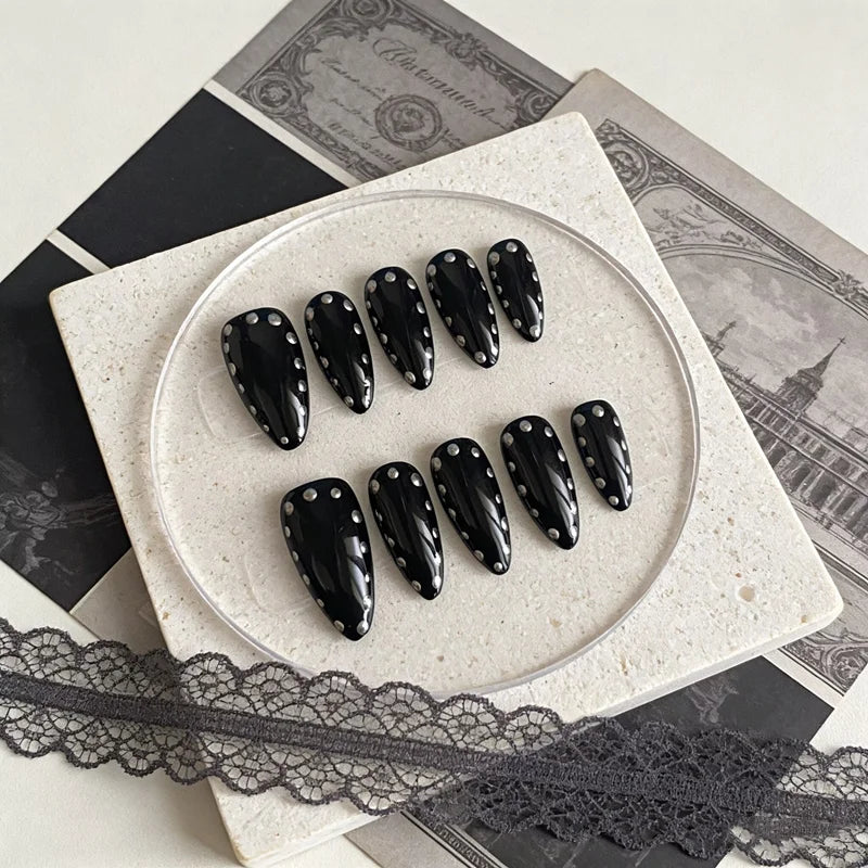 10PCS Black Handmade Press on Nails Rock-Chic Manicure Luxury Gothic Almond False Nails Artificial Resuable Elegance Press ons