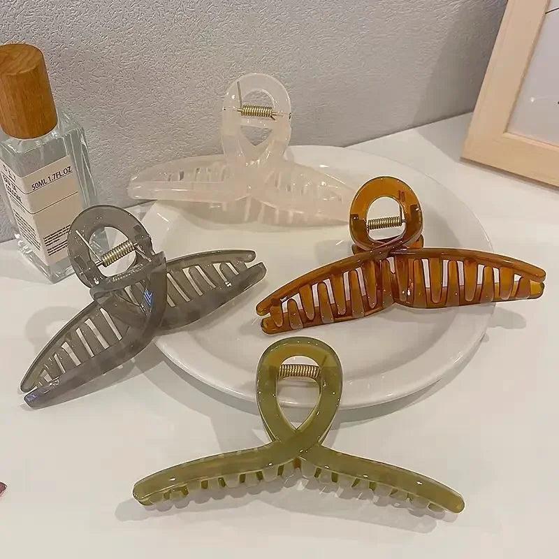 13cm Large Hair Claw Clip for Women Fashion Acrylic Summer Hairpin Elegant Hair Clips Girls Hair Accessories Shark Clip
