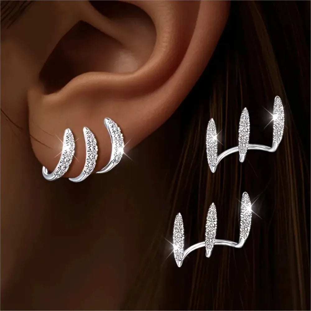 2pcs Elegant Rhinestone Three-Claw Earrings