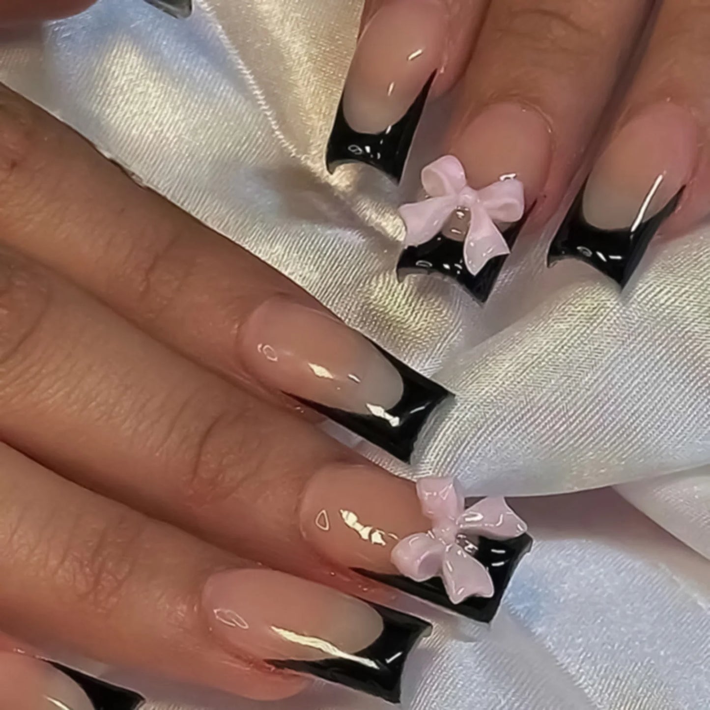 White French Press on Nails 3D Bowknot Fake Nails