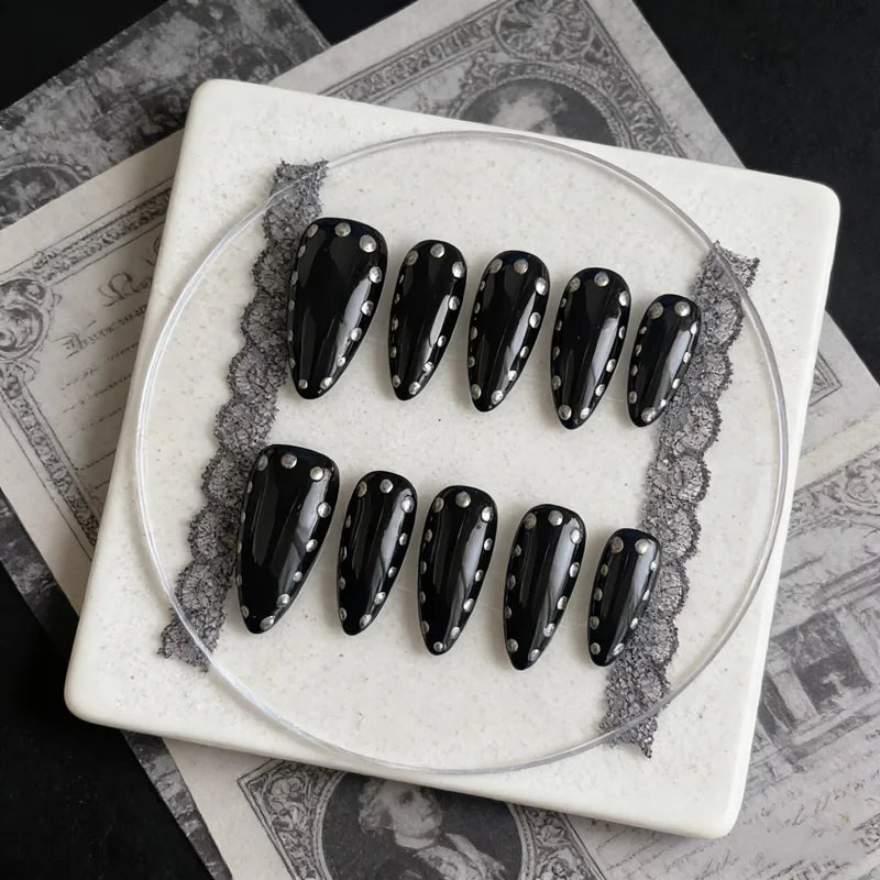 10PCS Black Handmade Press on Nails Rock-Chic Manicure Luxury Gothic Almond False Nails Artificial Resuable Elegance Press ons