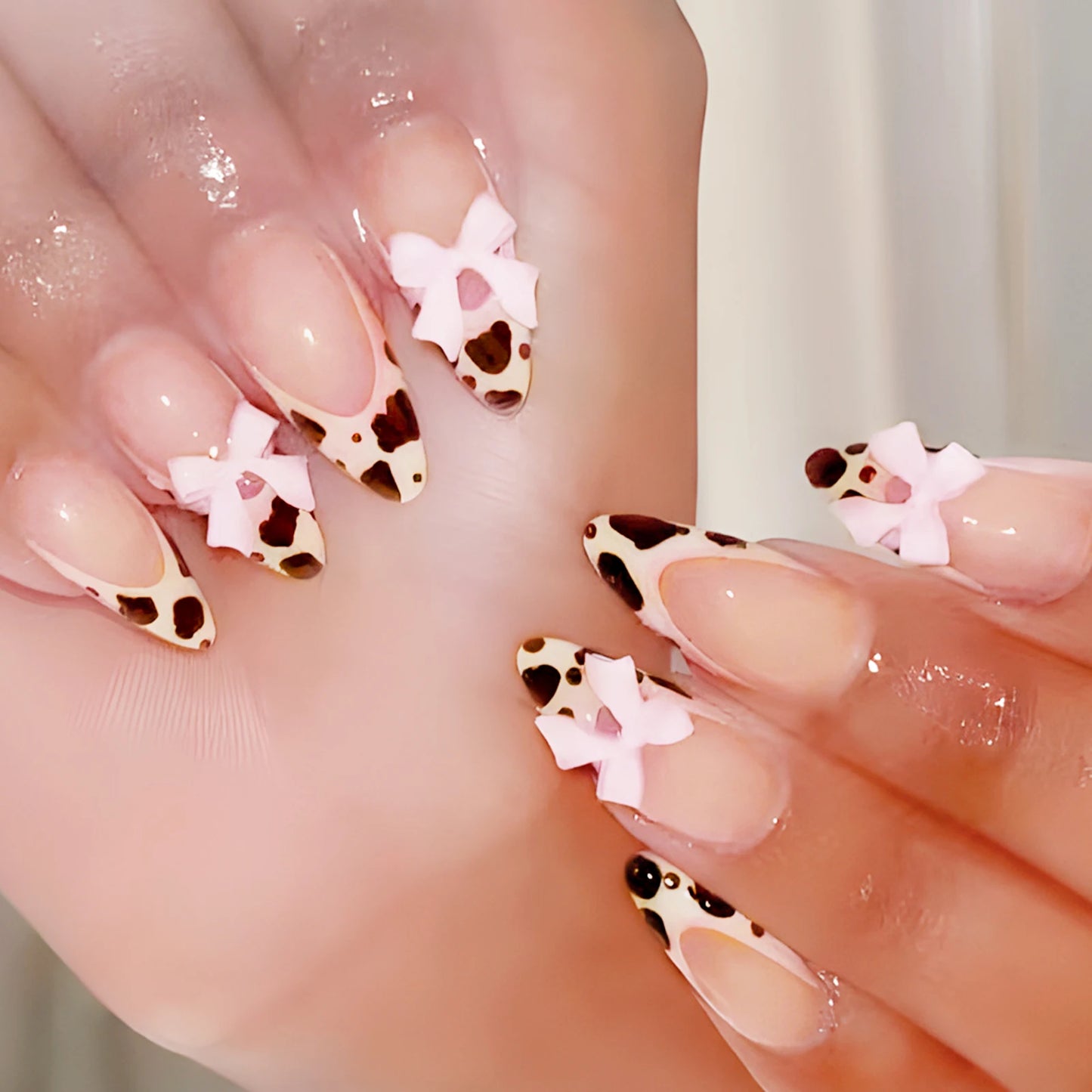 24Pcs Pink French Style Fake Nails 3D Bowknot