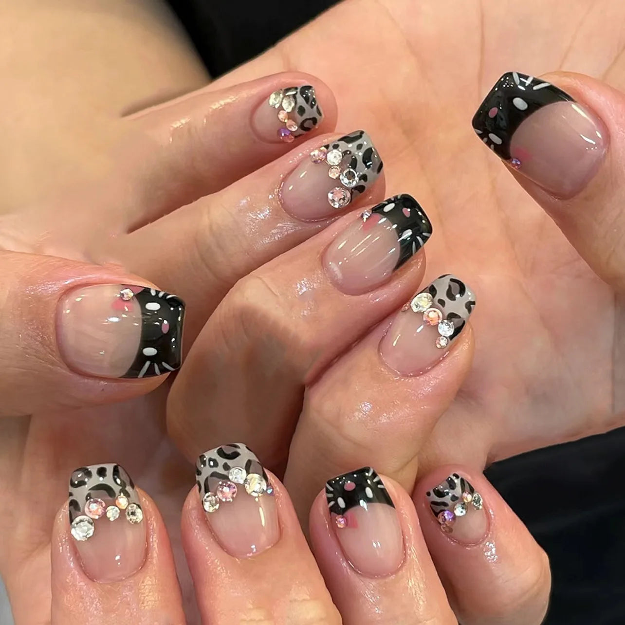 24pcs Press on Nails Short Almond Bowknot Black Press on Nails