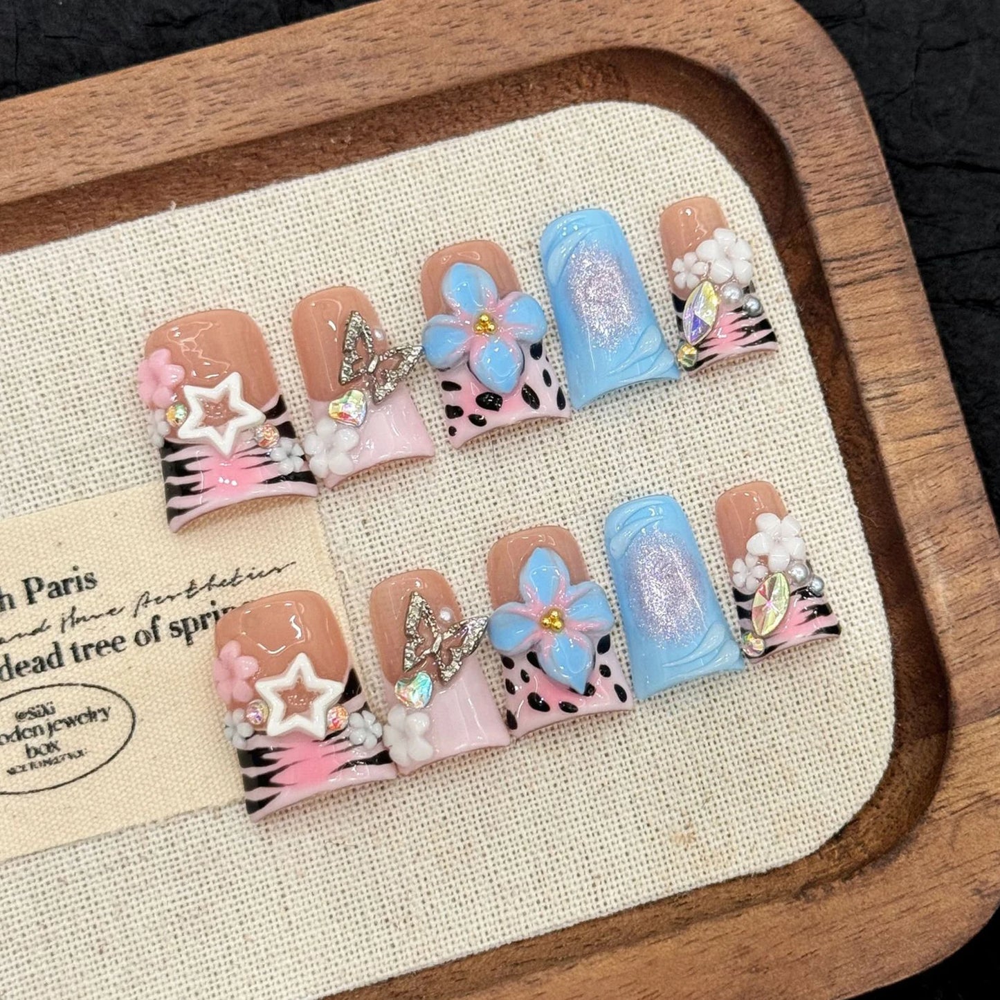 10pcs Handmade Fake Nails Duckbill Shaped Press On Nails Colorful Leopard-print French False Nails With 3D Carved Flower Designs