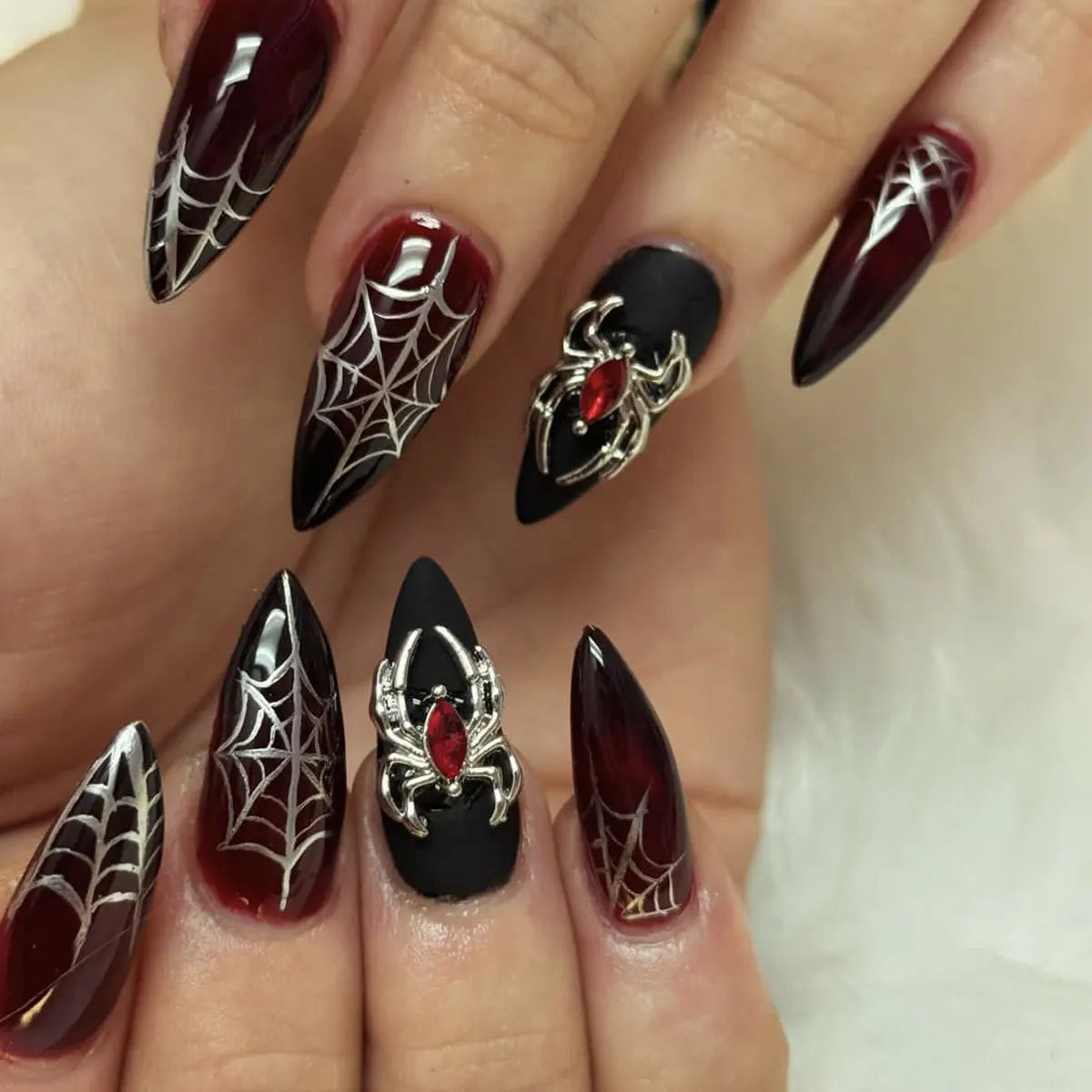 24Pcs Dark Press on Fake Nails with Black Glitter