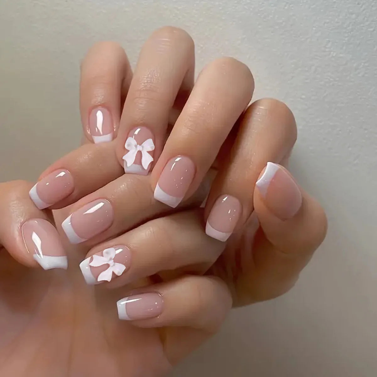 White French Press on Nails 3D Bowknot Fake Nails