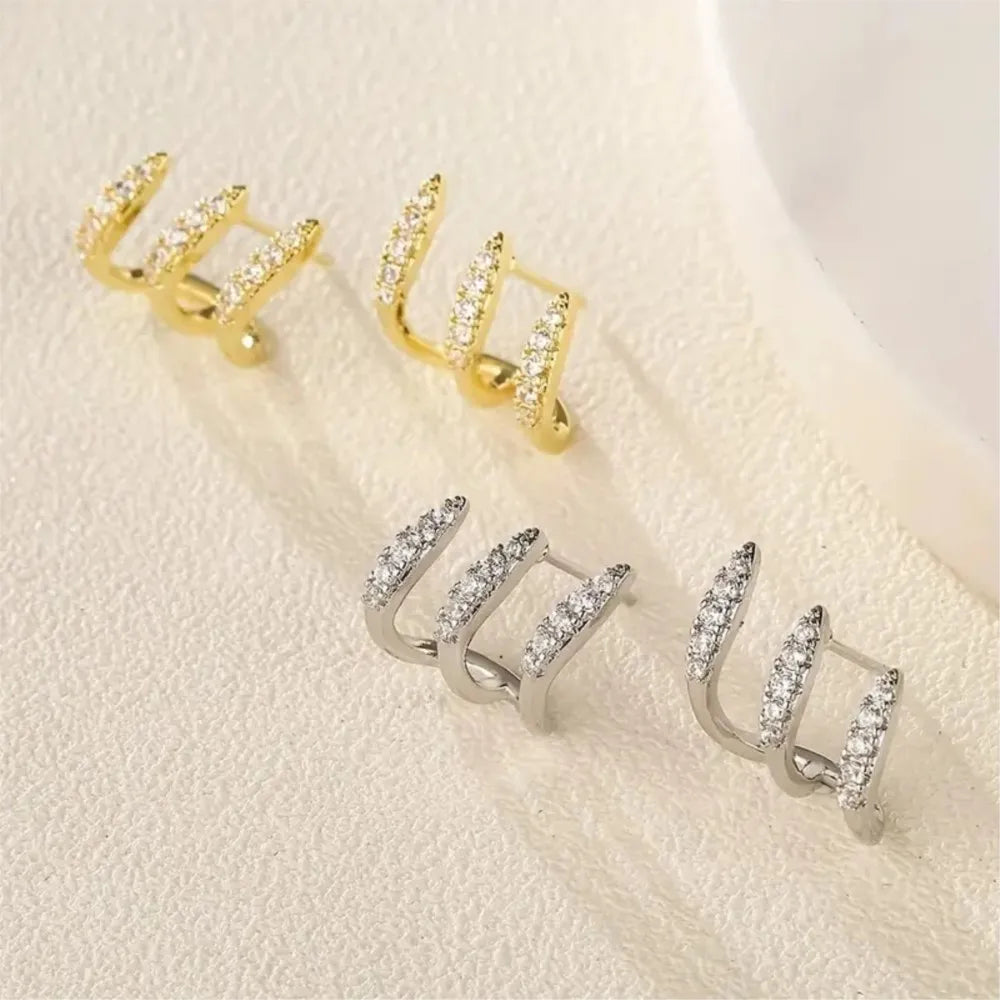 2pcs Elegant Rhinestone Three-Claw Earrings