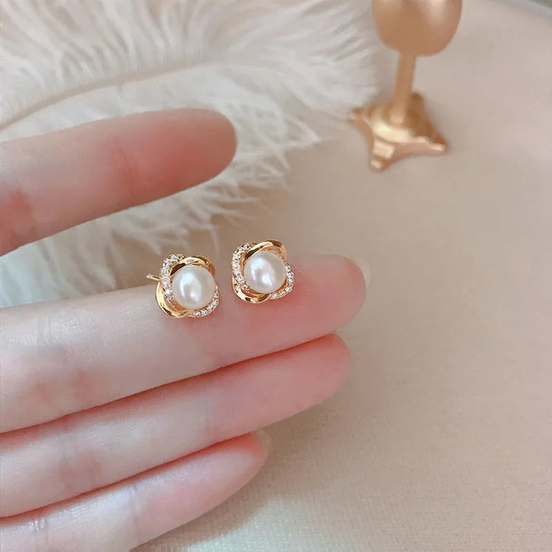 Upscale Gold Earrings