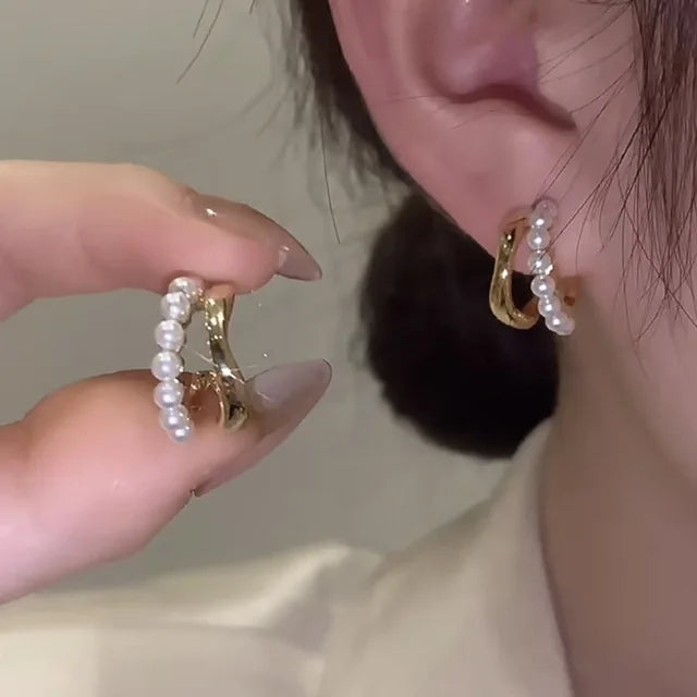 Upscale Gold Earrings