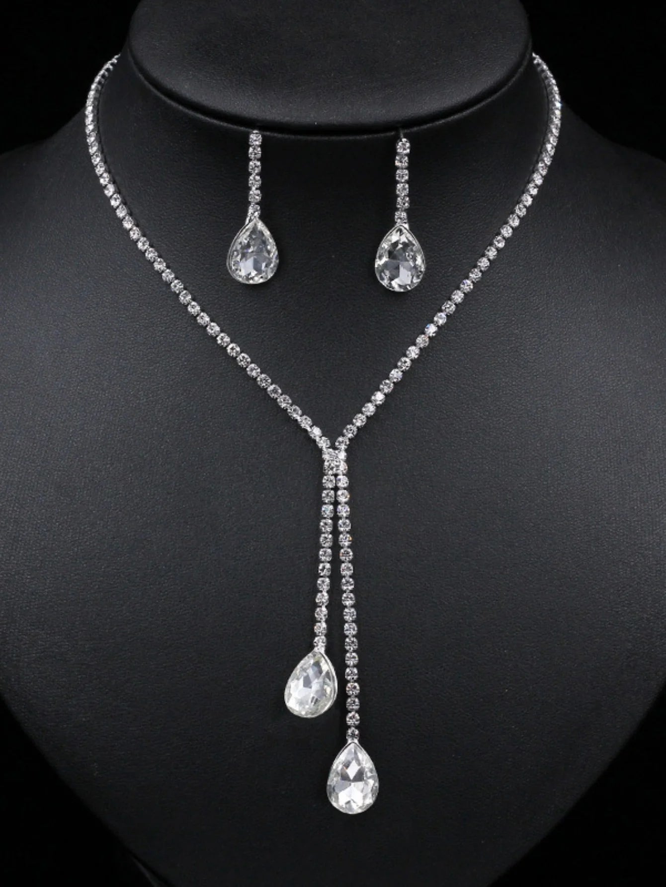 Simple jewelry, sparkling water droplets, wedding claw chain, banquet chain, necklace, earrings, bridal set, women's jewelry