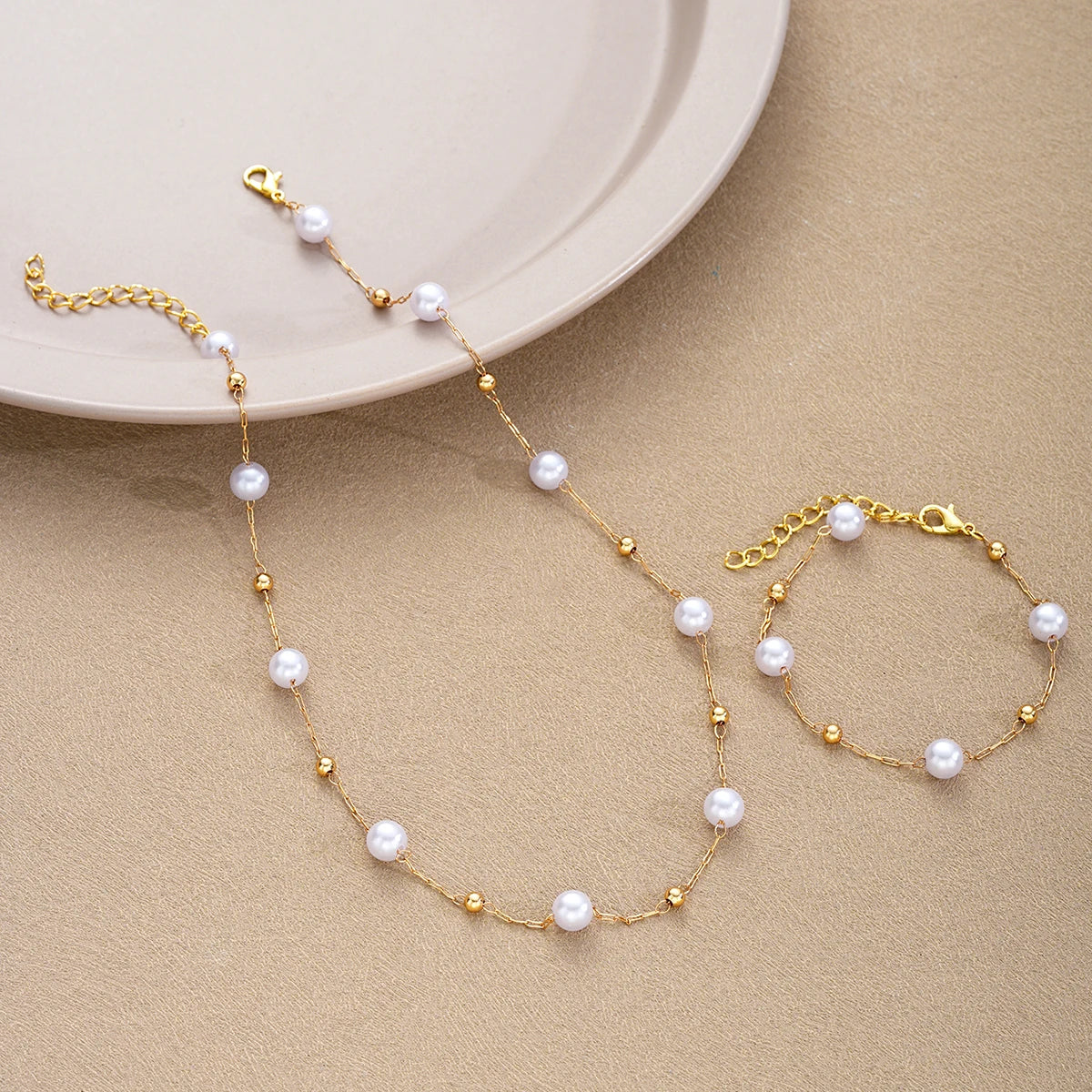 Bohemian Gold Necklace & Bracelet Set – 2 Pcs