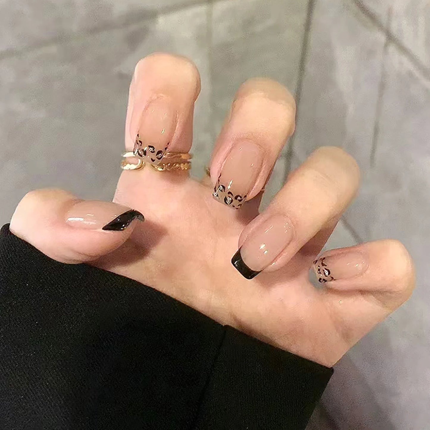 24Pcs Pink French Style Fake Nails 3D Bowknot