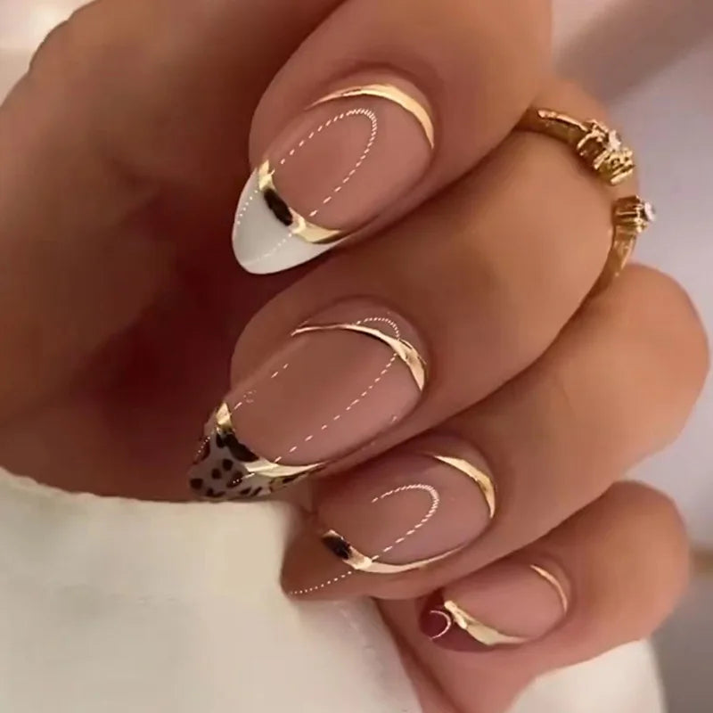 24Pcs Leopard Print Fake Nails Press